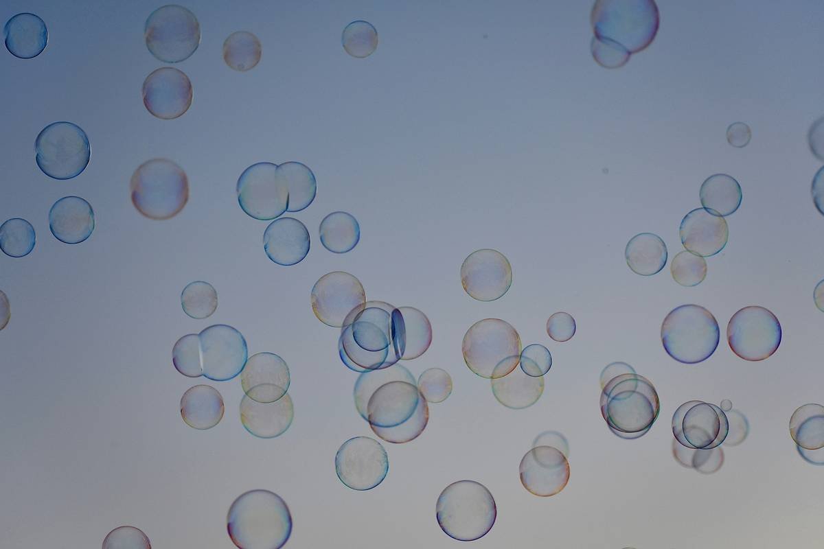 How to Build a Skin Care Routine Bubble That Actually Nourishes—Not Just Fizzes