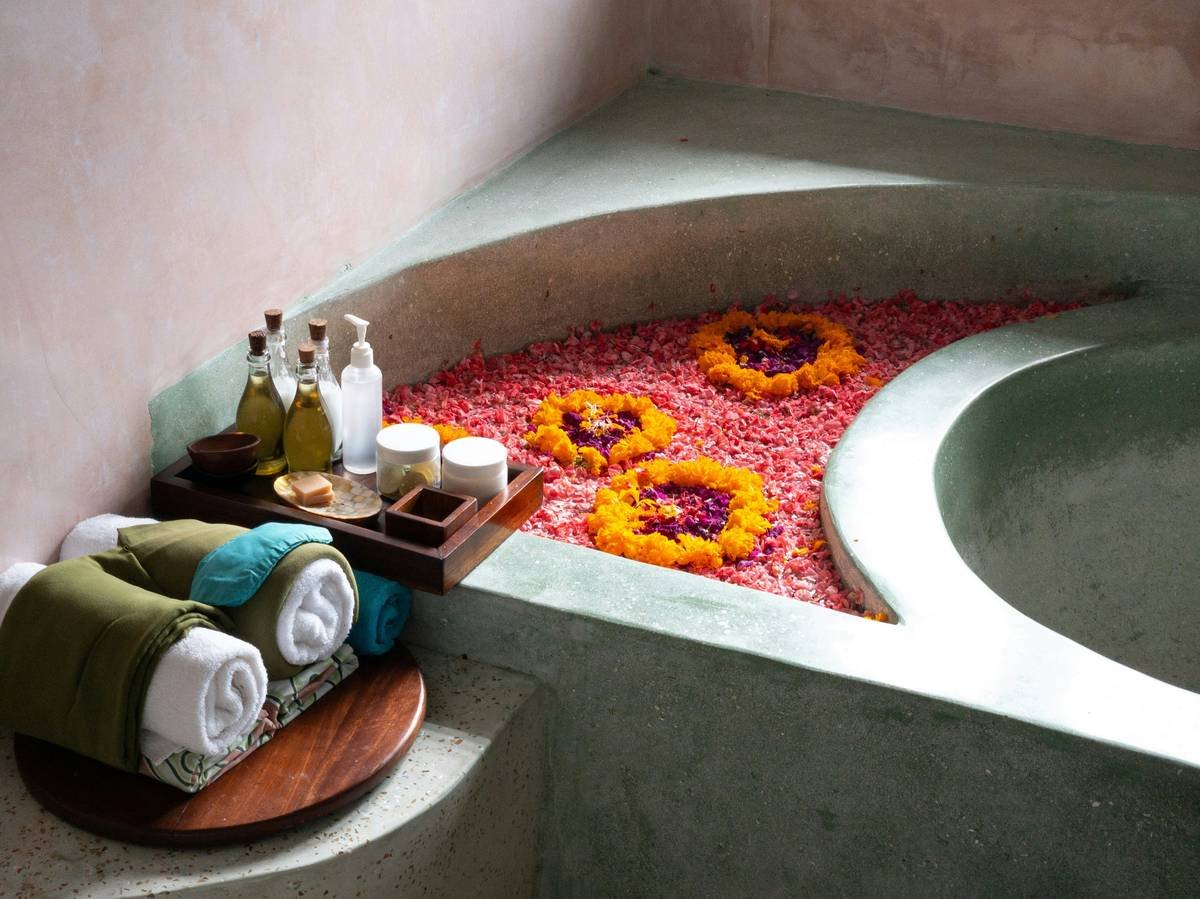 relaxation product bubble what are bath ingredients in wooden bowl